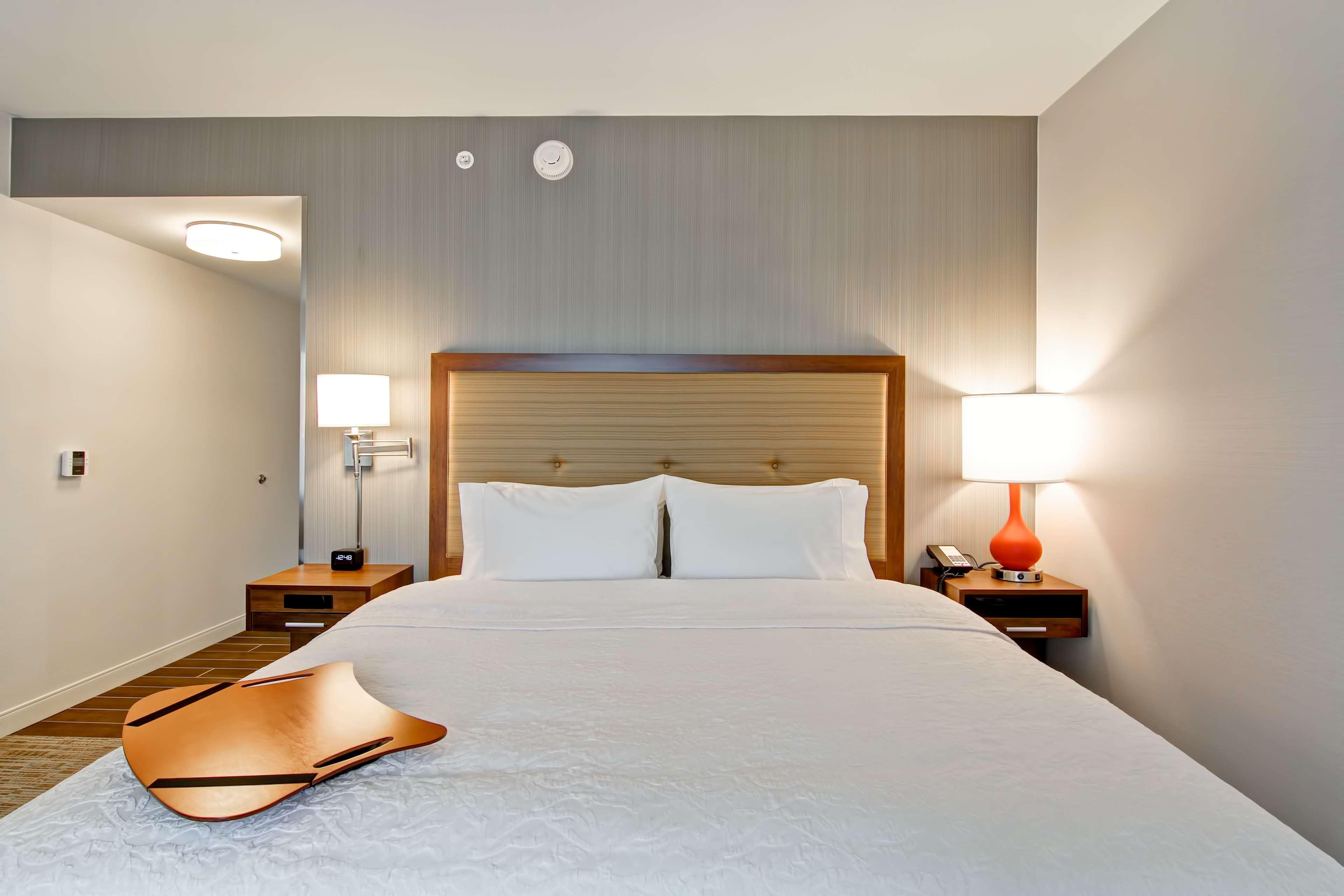 Hotel Hampton & Detroit/troy Clawson